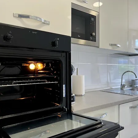 Vivalidays Lora - Апартаменты